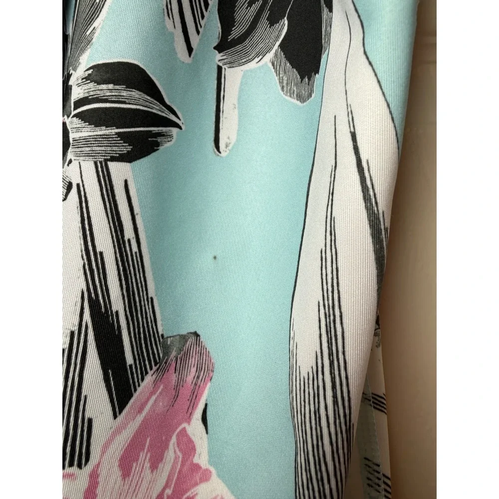 Nike Womens 2XL Floral Print Mesh Panel Leggings Blue Pink
